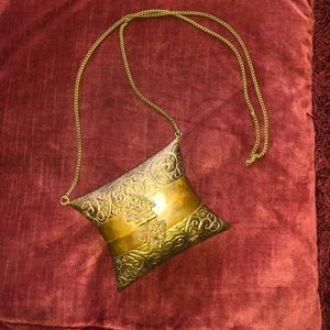 Vintage brass like purse.